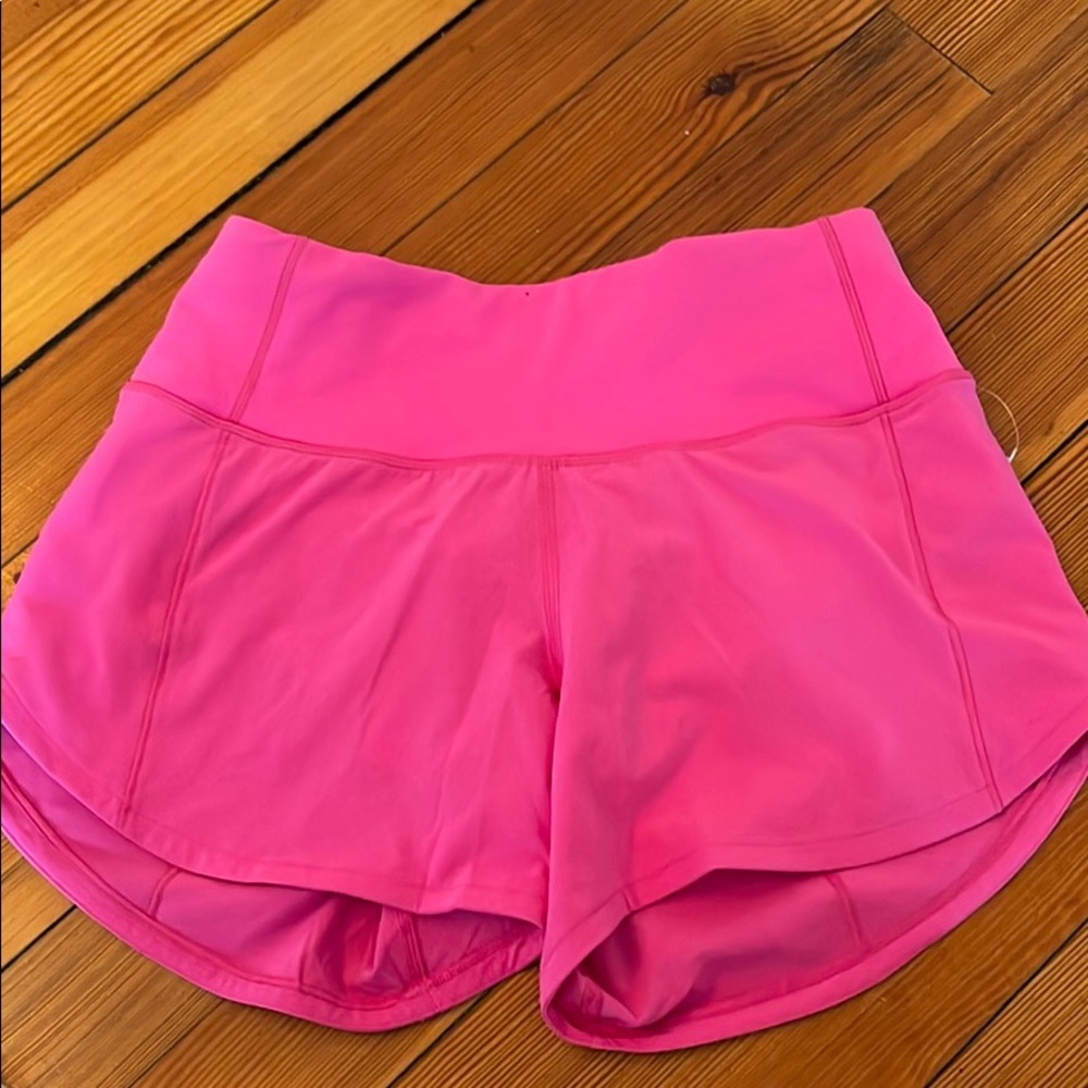 Lululemon Sonic pink mid rise speed up short 4”